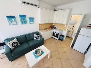 MG Sea View Apartments & Private Parking