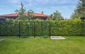 Pet Friendly Home In Grzybowo With Wifi