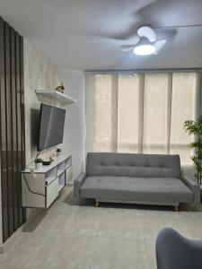 Apartamento moderno y cómodo