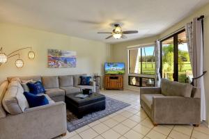 Peaceful Luxury Condo at Grand Champions, Great Location, Mountain and Golf Course Views