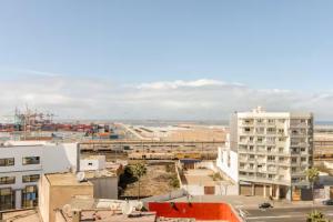 Modern Apartment Free Parking Quiet Area Fast WiFi