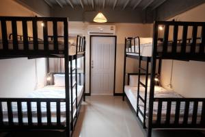 Khaosan Station Hostel
