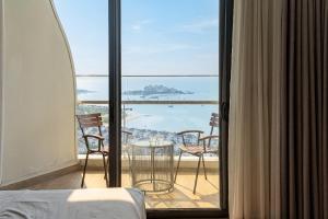 Comzy Homestay Ha Long