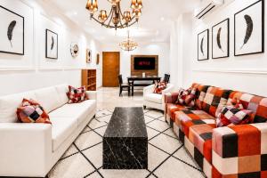 Luxury 3-Bedroom Apartment with Pool & near Beach in Agadir Bay