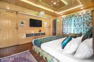 RK Residency
