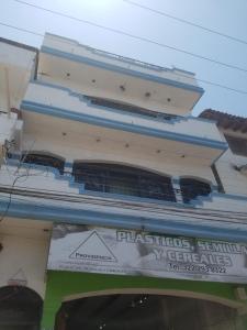 hostal la playa vallarta