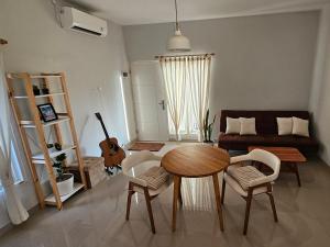 Kanaka Stylish Home with Bathtub Nusa Dua