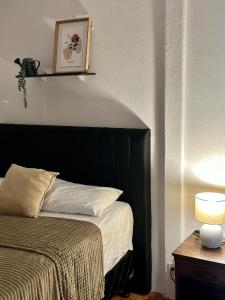 Mini apartment in downtown Limón with AC
