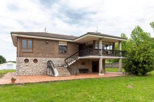 Casa Suesa - by Wehomes