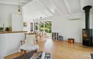Lovely Home In Vejby With Wifi