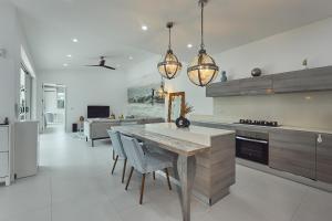 COZY 2 BR Garden Villa at Plai Laem, Koh Samui