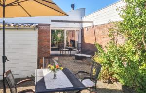 3 Bedroom Cozy Home In Noordwijk