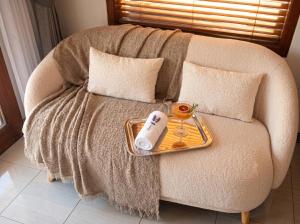 Ando House Modern 2BR Fast Wi-Fi Private Pool City Center
