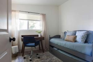 Comfy Home with Game Room & Back Yard - Kid Friendly