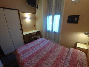 Double Room room in Hotel Ada