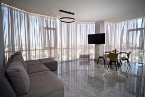 Apartments with terrace and views on the sea and city