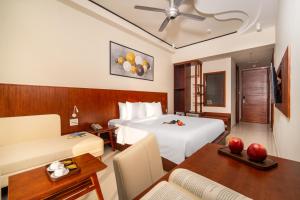 Ocean Soleil Hotel
