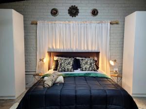 Cozy Cork Cottage - Sleeps 4