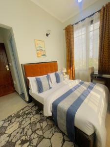 Diary Hotel