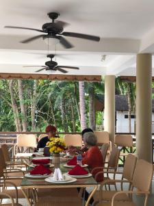 Island Garden Beach Resort