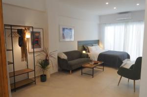 Sithonias Garden Studio 2