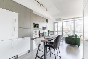 ASignature Suites - Entertainment District Toronto