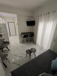 Modern Studio Thessaloniki Near Metro