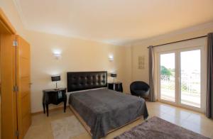 Top villa, sea view to Galé beach - top location