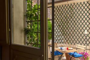 Dimora Storica - Balcone & Parcheggio Privato