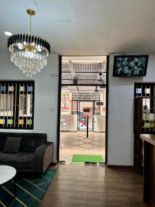 Aloh Tech Hotel