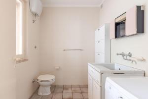 Villa Valeria, 8 guests, surrounded by pine forest and the sea