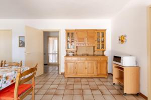 Villa Valeria, 8 guests, surrounded by pine forest and the sea