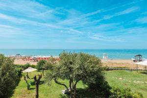 Corfu Glyfada Beach Apartment 58a