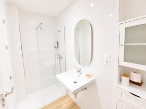CREA Conil Apartments II