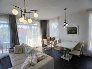 Luxury Apartment two bedrooms Paul Sеzanne
