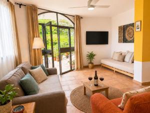 Lovely Two Bedroom Finca in Nature, near Malaga