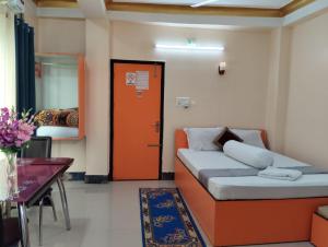 Relax Hotel