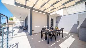 Villa Evia by Villas Guide