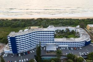First Group Breakers Resort - Official