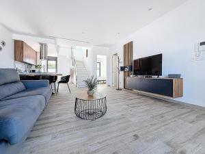 3112 - Villa Azura
