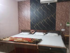Braj Pushp Guest House