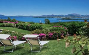 Amazing Two-Bedroom House with Sea View in Cala di Volpe