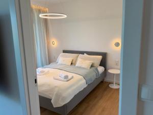 4 SUMMER Creamy Sand White Blue parking podziemny w cenie