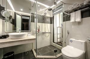 A25 Premium Hotel - 16 Miếu Đầm