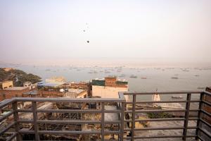 Hotel shiva kashi
