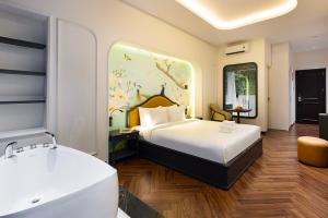 The Aura Suite Saigon Hotel