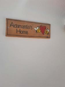 Adamantias Home