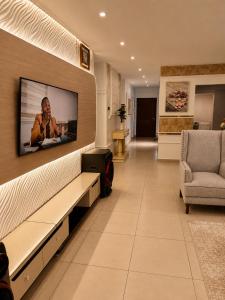 Luxury 4BR City View Apartment with Pools & WiFi
