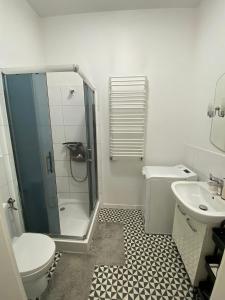 M24 Apartments