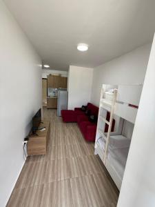 Shengjin Apartment